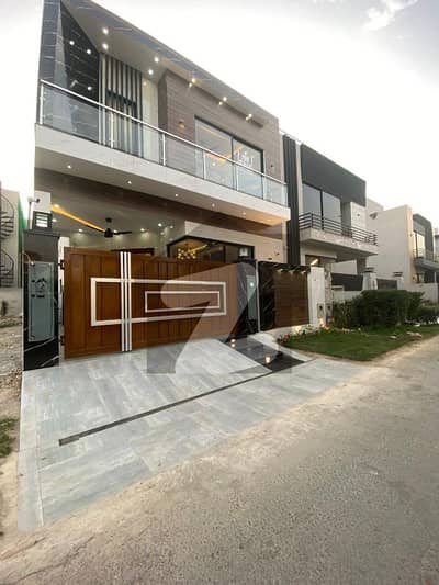DEFENCE BEAUTIFUL 5 MARLA BRAND NEW HOUSE FOR SALE IN DHA LAHORE DEFENCE BEAUTIFUL 5 MARLA BRAND NEW HOUSE FOR SALE IN DHA LAHORE