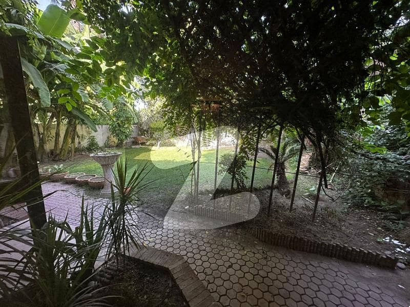 Premium 2 Kanal Opportunity in Lahore Cantt Premium 2 Kanal Opportunity in Lahore Cantt