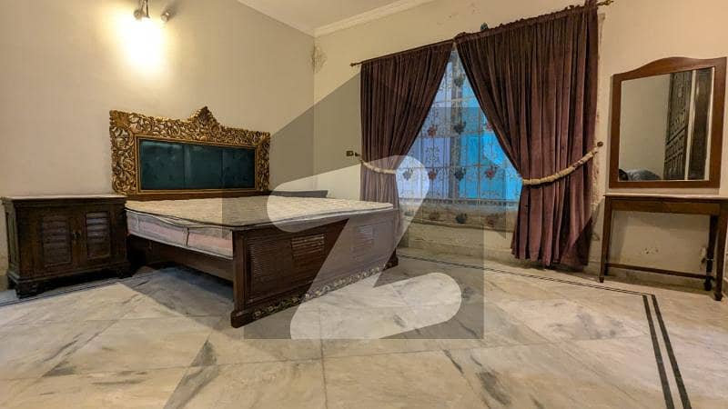 FOR RENT Furnished 3 Bedrooms Open Basement F_10/2 FOR RENT Furnished 3 Bedrooms Open Basement F_10/2