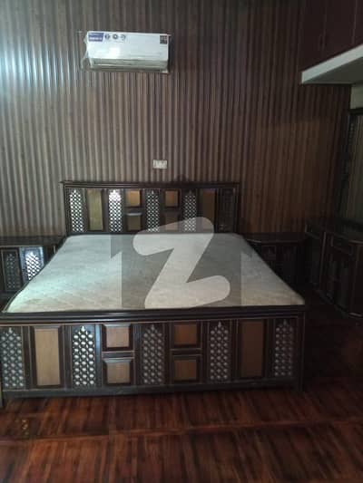 ڈی ایچ اے فیز 3 - بلاک ایکس فیز 3,ڈیفنس (ڈی ایچ اے),لاہور میں 1 کمرے کا 1 کنال کمرہ 38.0 ہزار میں کرایہ پر دستیاب ہے۔