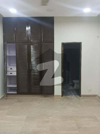 لیک سٹی میڈوز فیز 1 - بلاک ایف لیک سٹی میڈوز فیز 1,لیک سٹی میڈوز,لاہور میں 4 کمروں کا 10 مرلہ مکان 1.6 لاکھ میں کرایہ پر دستیاب ہے۔ لیک سٹی میڈوز فیز 1 - بلاک ایف لیک سٹی میڈوز فیز 1,لیک سٹی میڈوز,لاہور میں 4 کمروں کا 10 مرلہ مکان 1.6 لاکھ میں کرایہ پر دستیاب ہے۔