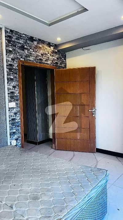 Reasonably-Priced 850 Square Feet Flat In F-17, F-17 Is Available As Of Now