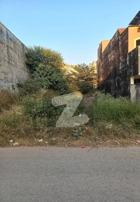 30*60 Plot For Sale In G13/2