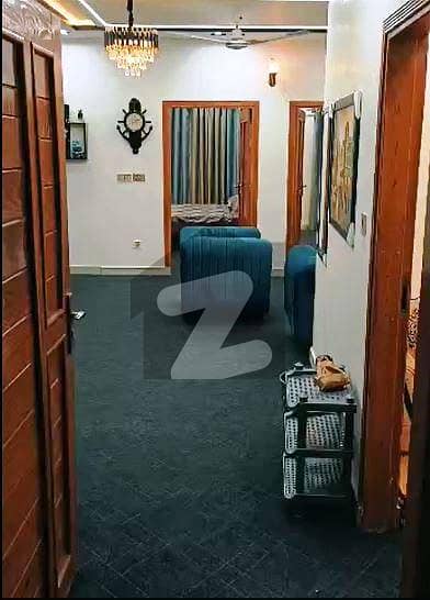 یونیورسٹی ٹاؤن پشاور میں 3 کمروں کا 6 مرلہ فلیٹ 1.0 لاکھ میں کرایہ پر دستیاب ہے۔