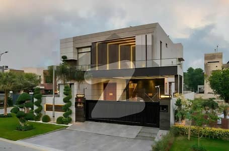 25 MARLA BRAND NEW MODERN DESIGNE BUNGALOW FOR SALE NEAR TO DEFFENCE RAYA
