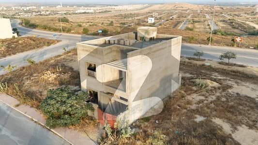 125sq yd GREY Structure Villa available FOR SALE near LONDON BRIDGE & JINNAH AVENUE, 10min drive from main gate of BTK. 3/4 Bedroom planning under construction, Save upto Rs. 2Million and get your Villa ready by your own choices. Call for Details. 125sq yd GREY Structure Villa available FOR SALE near LONDON BRIDGE & JINNAH AVENUE, 10min drive from main gate of BTK. 3/4 Bedroom planning under construction, Save upto Rs. 2Million and get your Villa ready by your own choices. Call for Details.