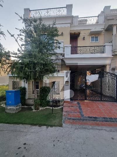 ORIGINAL PICTURE 5MARLA BRAND NEW HOUSE FOR SALE