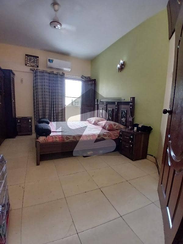 Single Renovated 400sq 100fit Wide Road Single Renovated 400sq 100fit Wide Road