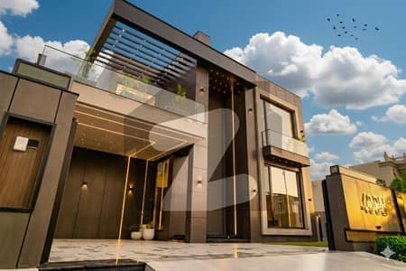 ڈی ایچ اے فیز 7 - بلاک زیڈ ڈی ایچ اے فیز 7,ڈیفنس (ڈی ایچ اے),لاہور میں 5 کمروں کا 1 کنال مکان 7.35 کروڑ میں برائے فروخت۔ ڈی ایچ اے فیز 7 - بلاک زیڈ ڈی ایچ اے فیز 7,ڈیفنس (ڈی ایچ اے),لاہور میں 5 کمروں کا 1 کنال مکان 7.35 کروڑ میں برائے فروخت۔