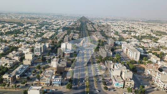 5 Marla Commercial Plot On 150 Ft Main Boulevard Near Imtiaz Store 5 Marla Commercial Plot On 150 Ft Main Boulevard Near Imtiaz Store