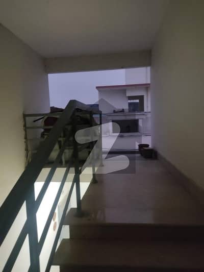 کراچی یونیورسٹی ہاؤسنگ سوسائٹی سکیم 33,کراچی میں 2 کمروں کا 4 مرلہ فلیٹ 1.03 کروڑ میں برائے فروخت۔