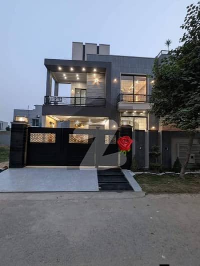 لیک سٹی میڈوز فیز ۱ ۔ بلاک اے ایکسٹینشن لیک سٹی میڈوز فیز 1,لیک سٹی میڈوز,لاہور میں 5 کمروں کا 8 مرلہ مکان 3.4 کروڑ میں برائے فروخت۔ لیک سٹی میڈوز فیز ۱ ۔ بلاک اے ایکسٹینشن لیک سٹی میڈوز فیز 1,لیک سٹی میڈوز,لاہور میں 5 کمروں کا 8 مرلہ مکان 3.4 کروڑ میں برائے فروخت۔