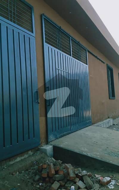 One Kanal Hall Available For Rent In Small Sunder Industrial Estate Lahore