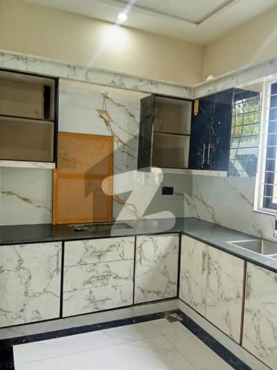 5 Marla Lower Portion For Rent Park View City Lahore