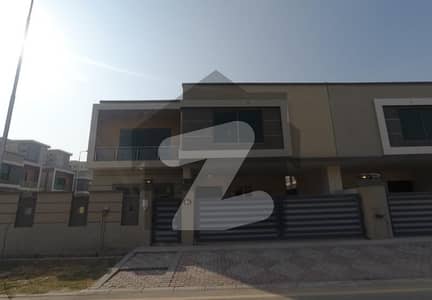 عسکری 5 ۔ سیکٹر جے عسکری 5,ملیر کنٹونمنٹ,کینٹ,کراچی میں 5 کمروں کا 15 مرلہ مکان 8.5 کروڑ میں برائے فروخت۔ عسکری 5 ۔ سیکٹر جے عسکری 5,ملیر کنٹونمنٹ,کینٹ,کراچی میں 5 کمروں کا 15 مرلہ مکان 8.5 کروڑ میں برائے فروخت۔