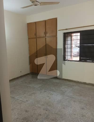 جی ۔ 11 اسلام آباد میں 2 کمروں کا 4 مرلہ فلیٹ 70.0 ہزار میں کرایہ پر دستیاب ہے۔ جی ۔ 11 اسلام آباد میں 2 کمروں کا 4 مرلہ فلیٹ 70.0 ہزار میں کرایہ پر دستیاب ہے۔