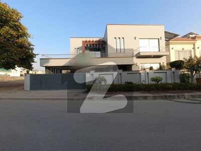 بحریہ ٹاؤن فیز 5 بحریہ ٹاؤن راولپنڈی,راولپنڈی میں 5 کمروں کا 1 کنال مکان 8.5 کروڑ میں برائے فروخت۔ بحریہ ٹاؤن فیز 5 بحریہ ٹاؤن راولپنڈی,راولپنڈی میں 5 کمروں کا 1 کنال مکان 8.5 کروڑ میں برائے فروخت۔