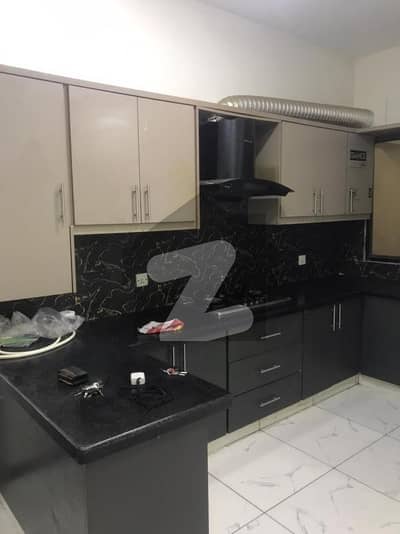 Ideal 1600 Square Feet Flat has landed on market in Kings Presidency, Karachi