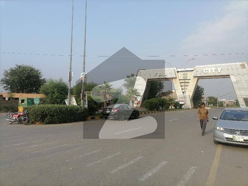 ایف ڈی اے شہر - بلاک ایف3 ایف ڈی اے سٹی,فیصل آباد میں 1 کنال رہائشی پلاٹ 72.0 لاکھ میں برائے فروخت۔ ایف ڈی اے شہر - بلاک ایف3 ایف ڈی اے سٹی,فیصل آباد میں 1 کنال رہائشی پلاٹ 72.0 لاکھ میں برائے فروخت۔