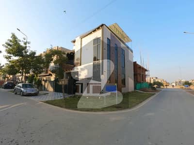 پارک ویو سٹی ۔ تولپ ایکسٹینشن بلاک پارک ویو سٹی,لاہور میں 4 کمروں کا 5 مرلہ مکان 2.6 کروڑ میں برائے فروخت۔