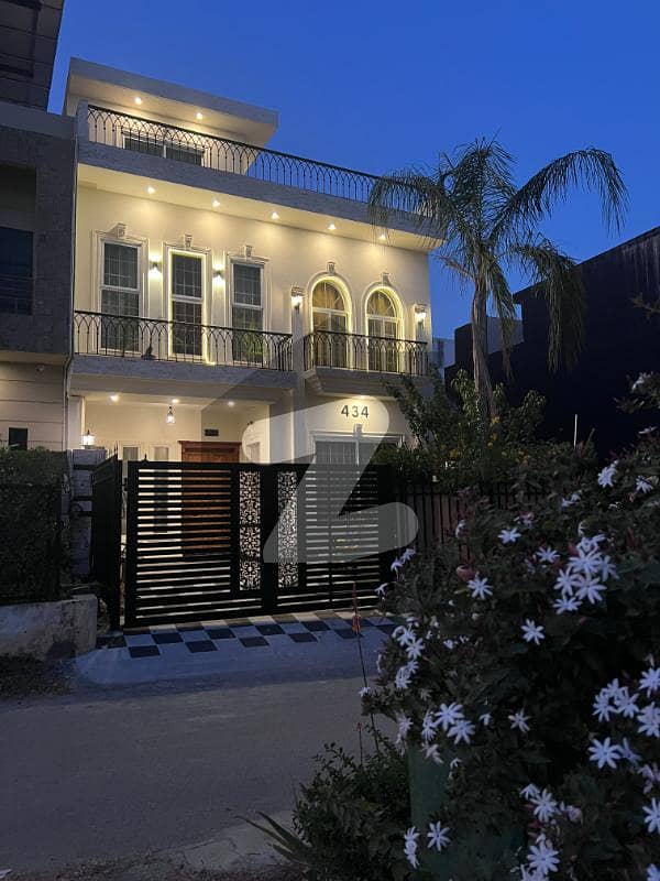 Looking For A House In D-12/3 Islamabad Looking For A House In D-12/3 Islamabad