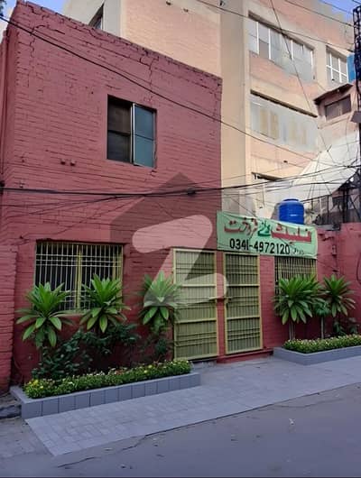 Golden Chance Corner Flat For Sale Prime Location Main Boulevard, Dubai Chowk (Near Moon Market), Lahore Golden Chance Corner Flat For Sale Prime Location Main Boulevard, Dubai Chowk (Near Moon Market), Lahore