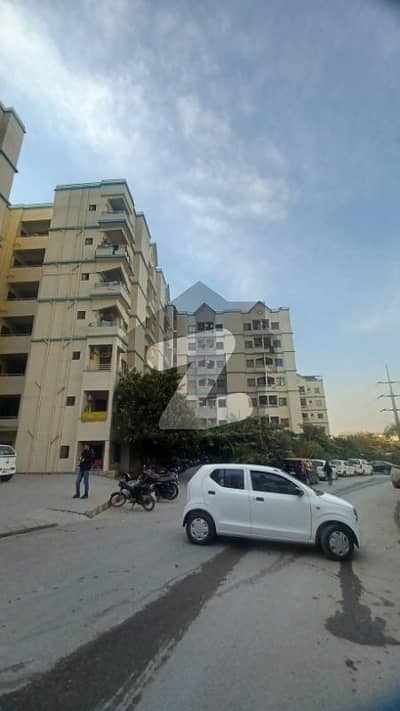 ڈیفنس ریزیڈینسی ڈی ایچ اے ڈیفینس فیز 2,ڈی ایچ اے ڈیفینس,اسلام آباد میں 1 کمرے کا 3 مرلہ فلیٹ 64.0 لاکھ میں برائے فروخت۔ ڈیفنس ریزیڈینسی ڈی ایچ اے ڈیفینس فیز 2,ڈی ایچ اے ڈیفینس,اسلام آباد میں 1 کمرے کا 3 مرلہ فلیٹ 64.0 لاکھ میں برائے فروخت۔