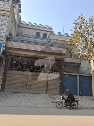 اچھرہ لاہور میں 5 کمروں کا 10 مرلہ مکان 5.0 کروڑ میں برائے فروخت۔ اچھرہ لاہور میں 5 کمروں کا 10 مرلہ مکان 5.0 کروڑ میں برائے فروخت۔