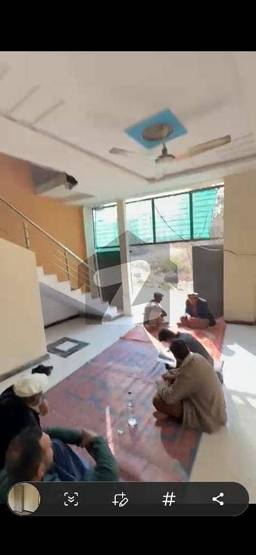 بنی گالہ اسلام آباد میں 2 کمروں کا 3 مرلہ مکان 27.0 ہزار میں کرایہ پر دستیاب ہے۔