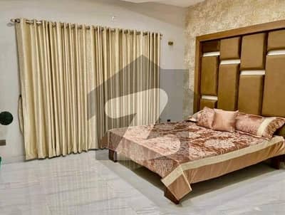 Get A 10 Marla House For rent In Bahria Town - Sector C Get A 10 Marla House For rent In Bahria Town - Sector C