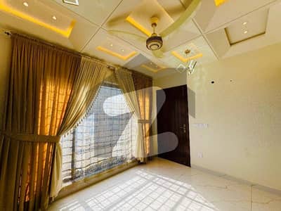 5 Marla Brand New Luxury Modern House Available For Sale In Bahria Town LHR 5 Marla Brand New Luxury Modern House Available For Sale In Bahria Town LHR