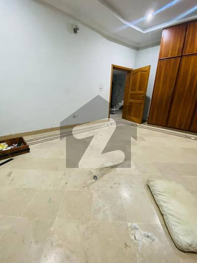 10 Marla Upper Portion For Rent With All Basic Necessities