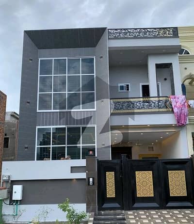 رئیل پام سٹی ایمن آباد موڑ,گوجرانوالہ میں 4 کمروں کا 6 مرلہ مکان 2.4 کروڑ میں برائے فروخت۔ رئیل پام سٹی ایمن آباد موڑ,گوجرانوالہ میں 4 کمروں کا 6 مرلہ مکان 2.4 کروڑ میں برائے فروخت۔