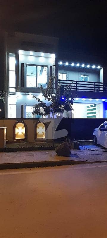 بحریہ انکلیو - سیکٹر این بحریہ انکلیو,بحریہ ٹاؤن,اسلام آباد میں 5 کمروں کا 8 مرلہ مکان 3.4 کروڑ میں برائے فروخت۔ بحریہ انکلیو - سیکٹر این بحریہ انکلیو,بحریہ ٹاؤن,اسلام آباد میں 5 کمروں کا 8 مرلہ مکان 3.4 کروڑ میں برائے فروخت۔