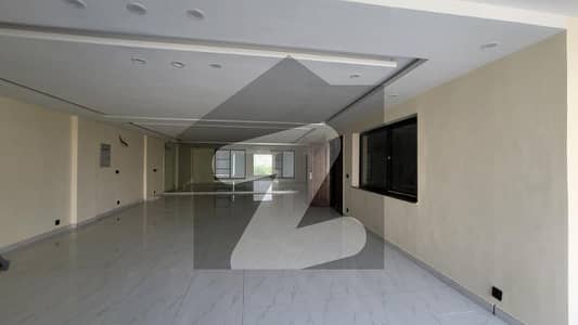 بحریہ ٹاؤن سیکٹر سی بحریہ ٹاؤن,لاہور میں 1 کمرے کا 8 مرلہ دفتر 60.0 ہزار میں کرایہ پر دستیاب ہے۔ بحریہ ٹاؤن سیکٹر سی بحریہ ٹاؤن,لاہور میں 1 کمرے کا 8 مرلہ دفتر 60.0 ہزار میں کرایہ پر دستیاب ہے۔