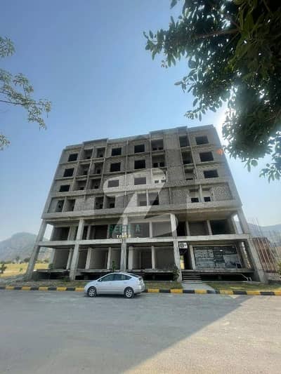 Commercial Lower Ground Shop For Sale