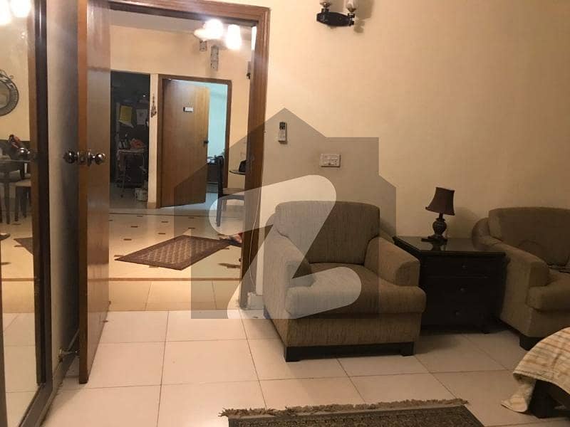 Clifton Block 5 Apartment For Sale