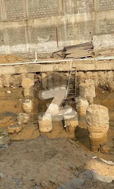 Good 300 Square Yards Shop For sale In Defence View Society