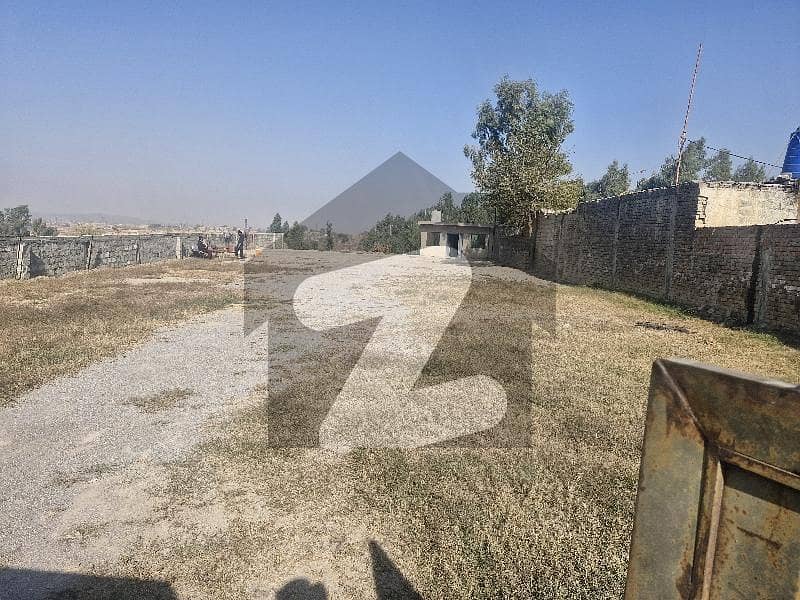 ترنول اسلام آباد میں 3 کنال گودام 1.5 لاکھ میں کرایہ پر دستیاب ہے۔ ترنول اسلام آباد میں 3 کنال گودام 1.5 لاکھ میں کرایہ پر دستیاب ہے۔