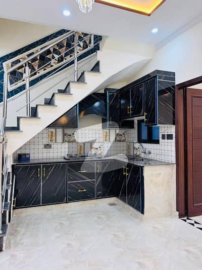 5 Marla most beautiful house available for rent in central park A Block 4 bad room with attach washroom ka sat 5 Marla most beautiful house available for rent in central park A Block 4 bad room with attach washroom ka sat