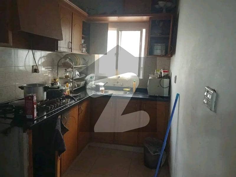 FLAT FOR SALE FLAT FOR SALE