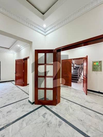 آئی ای پی انجنیئرز ٹاؤن ۔ بلاک سی 2 آئی ای پی انجنیئرز ٹاؤن ۔ سیکٹر اے,آئی ای پی انجینئرز ٹاؤن,لاہور میں 3 کمروں کا 1 کنال بالائی پورشن 1.1 لاکھ میں کرایہ پر دستیاب ہے۔