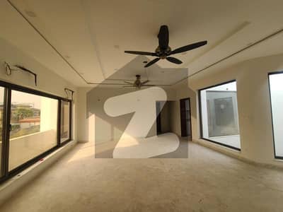 گلبرگ گرینز گلبرگ,اسلام آباد میں 11 کمروں کا 5 کنال فارم ہاؤس 15.0 لاکھ میں کرایہ پر دستیاب ہے۔ گلبرگ گرینز گلبرگ,اسلام آباد میں 11 کمروں کا 5 کنال فارم ہاؤس 15.0 لاکھ میں کرایہ پر دستیاب ہے۔