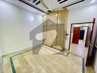 بھٹہ چوک لاہور میں 4 کمروں کا 2 مرلہ مکان 55.0 ہزار میں کرایہ پر دستیاب ہے۔