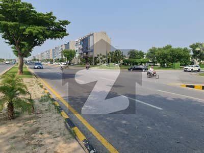 ڈی ایچ اے فیز 7 - بلاک وائے فیز 7,ڈیفنس (ڈی ایچ اے),لاہور میں 1 کنال کمرشل پلاٹ 4.0 کروڑ میں برائے فروخت۔ ڈی ایچ اے فیز 7 - بلاک وائے فیز 7,ڈیفنس (ڈی ایچ اے),لاہور میں 1 کنال کمرشل پلاٹ 4.0 کروڑ میں برائے فروخت۔