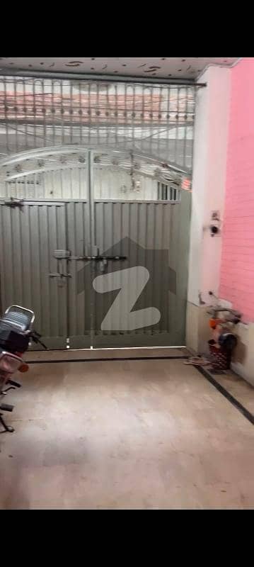 فتح گڑھ لاہور میں 6 کمروں کا 5 مرلہ مکان 1.6 کروڑ میں برائے فروخت۔