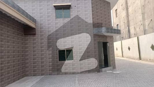 قائداعظم انڈسٹریل اسٹیٹ لاہور میں 11 کمروں کا 16 کنال فیکٹری 42.0 لاکھ میں کرایہ پر دستیاب ہے۔