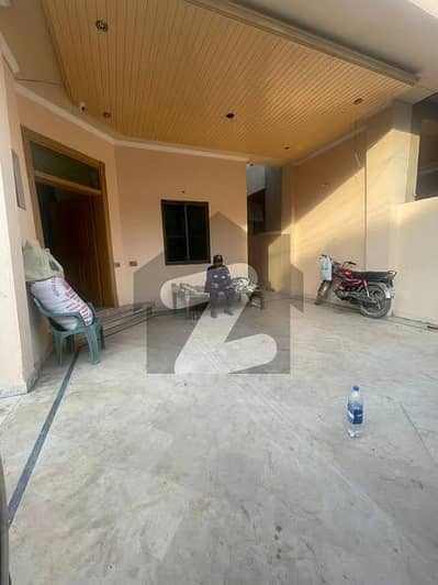 واپڈا ٹاؤن فیز 1 واپڈا ٹاؤن,لاہور میں 4 کمروں کا 10 مرلہ مکان 3.5 کروڑ میں برائے فروخت۔ واپڈا ٹاؤن فیز 1 واپڈا ٹاؤن,لاہور میں 4 کمروں کا 10 مرلہ مکان 3.5 کروڑ میں برائے فروخت۔