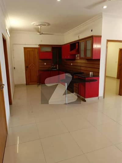 APARTMENT IS AVAILABLE FOR RENT 3 BEDROOM DHA PHASE 6