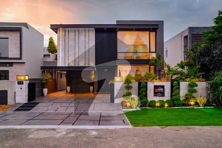 ڈی ایچ اے فیز 6 ڈیفنس (ڈی ایچ اے),لاہور میں 5 کمروں کا 1 کنال مکان 7.85 کروڑ میں برائے فروخت۔